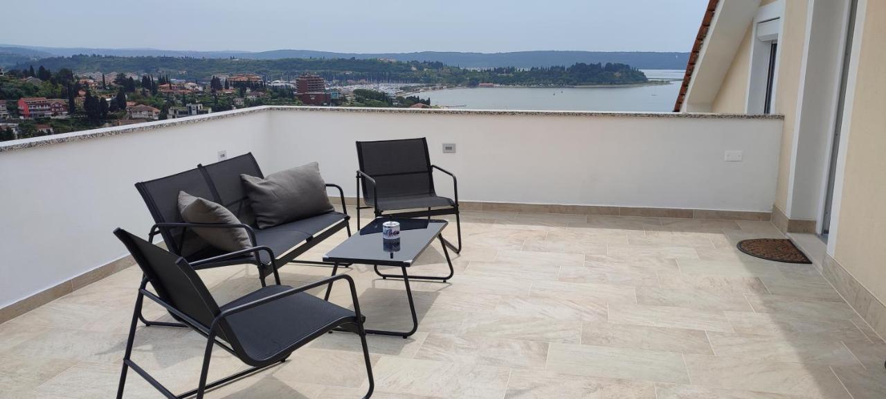 Amare Apartment Порторож Екстериор снимка