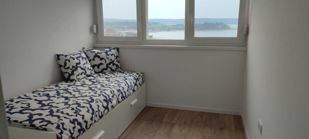 Amare Apartment Порторож Екстериор снимка